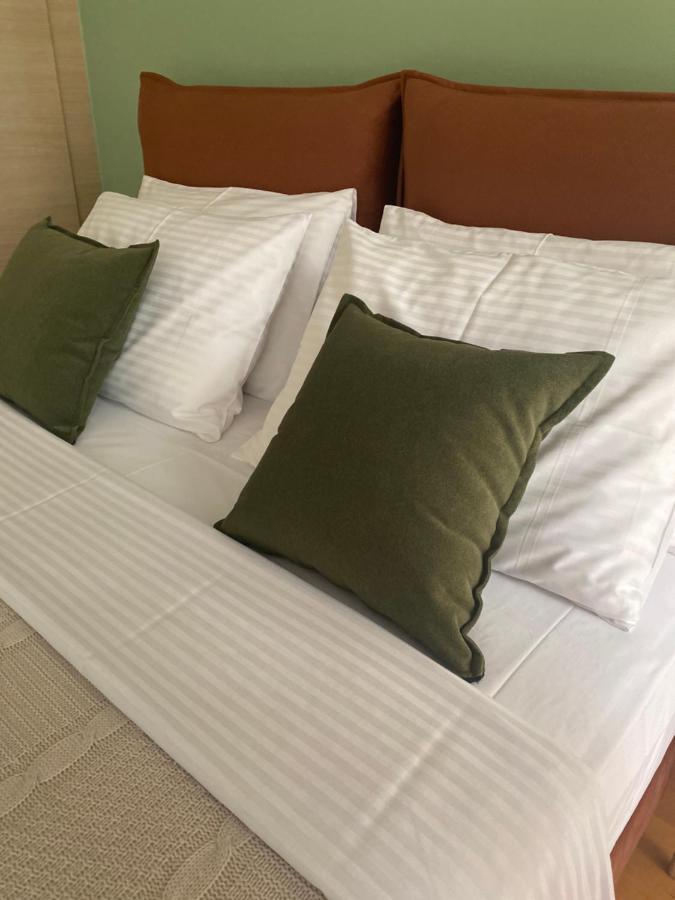 Little John Luxury Apartment Πειραιάς Εξωτερικό φωτογραφία