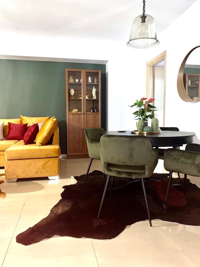 Little John Luxury Apartment Πειραιάς Εξωτερικό φωτογραφία