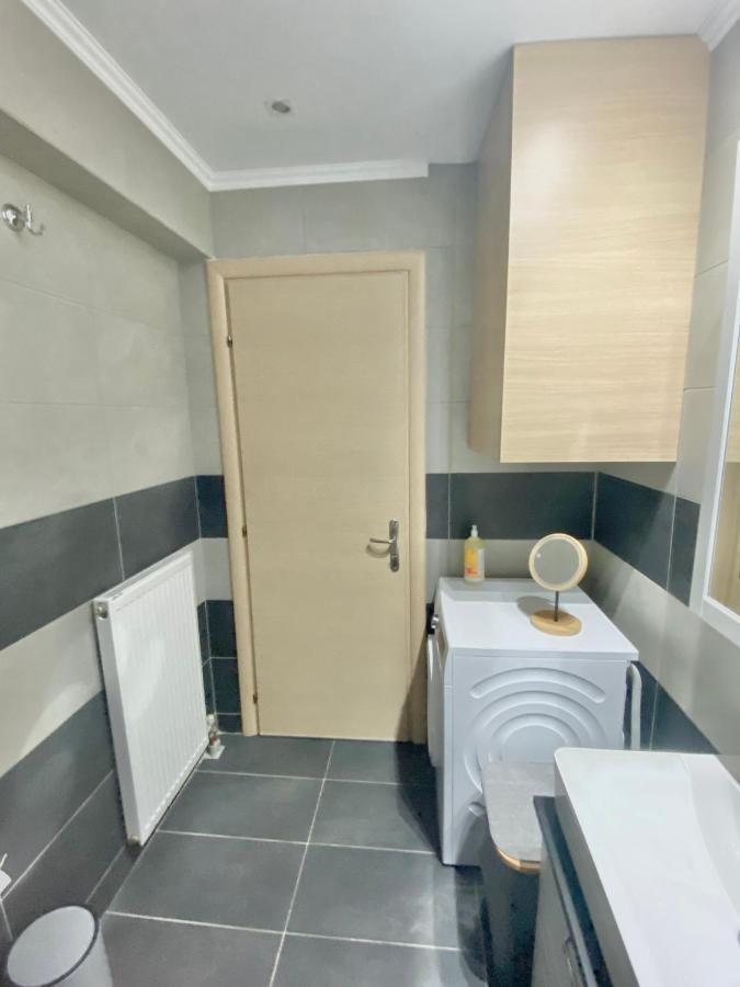 Little John Luxury Apartment Πειραιάς Εξωτερικό φωτογραφία