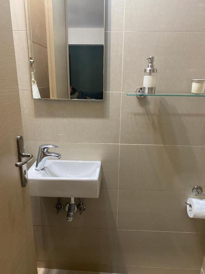 Little John Luxury Apartment Πειραιάς Εξωτερικό φωτογραφία